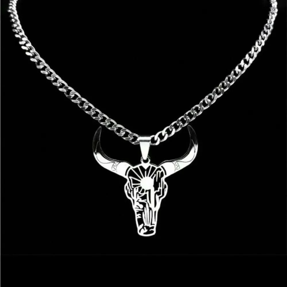 Silver Bull Skull‎ Pendant Necklace